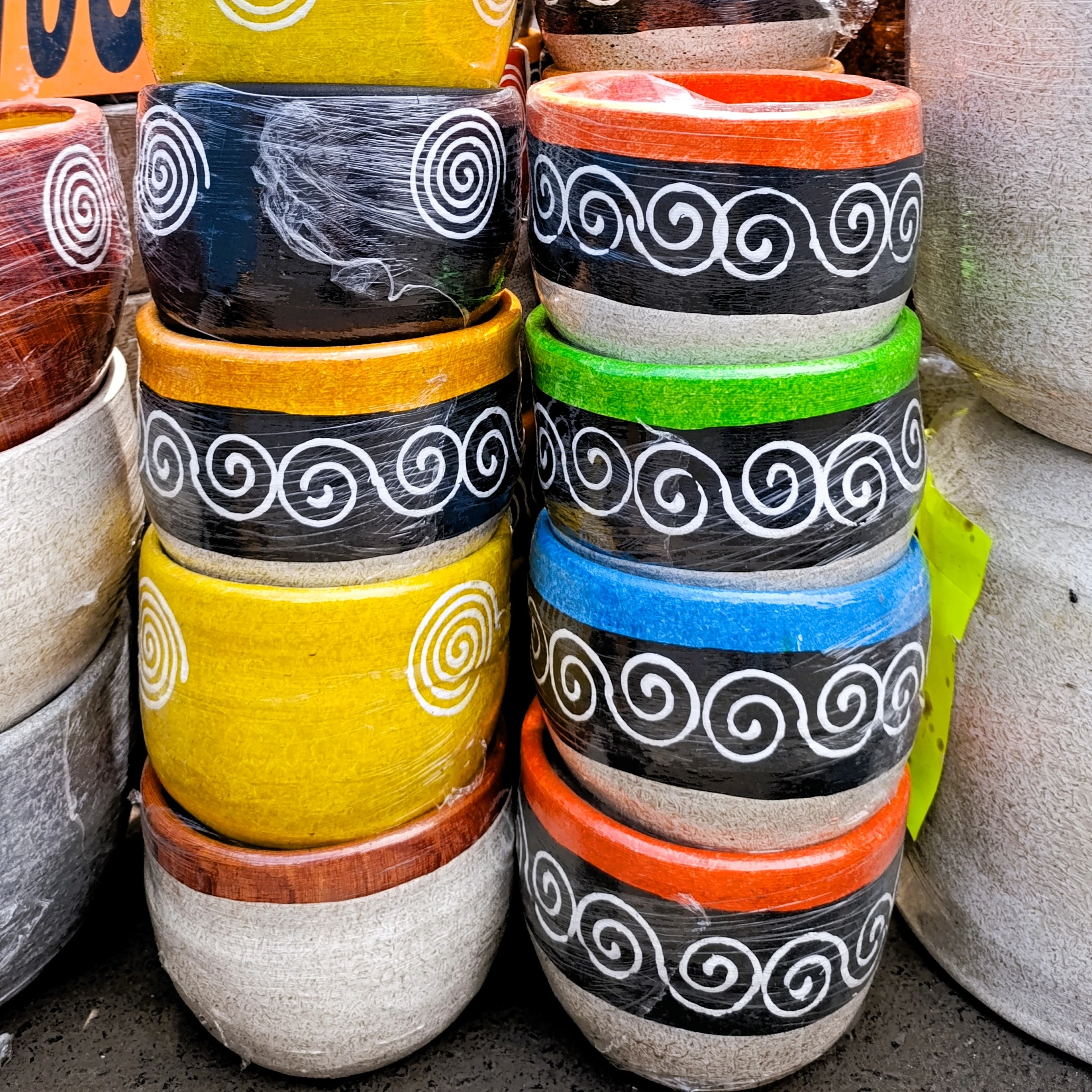 Macetas disponibles en Exposición Permanente Madreselva